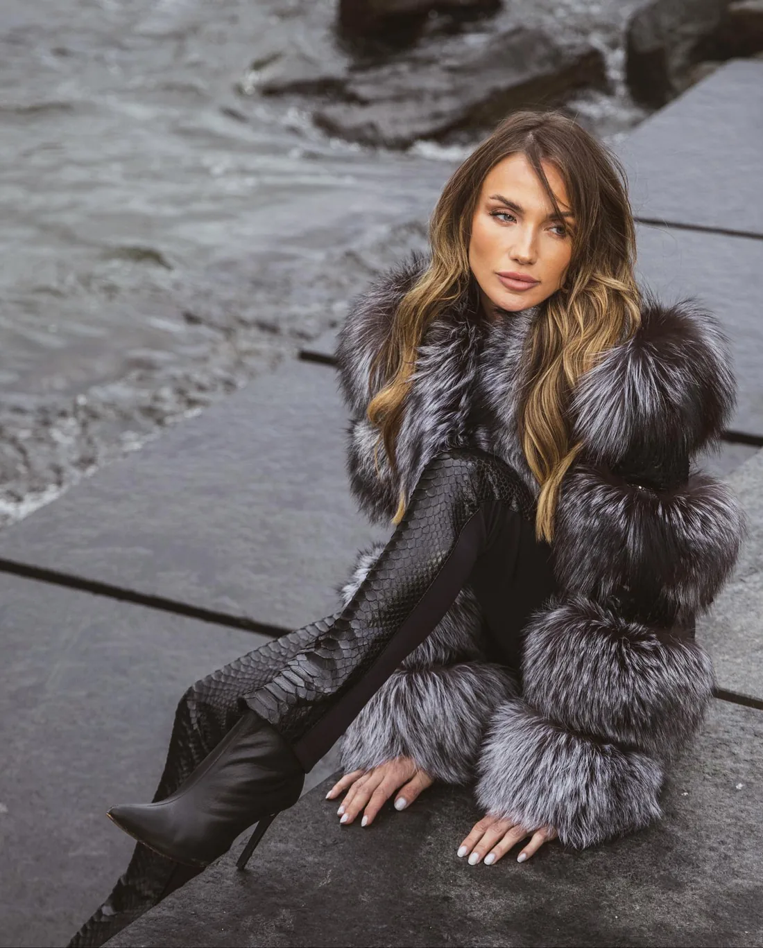 Marina Furlan em produção de moda 03