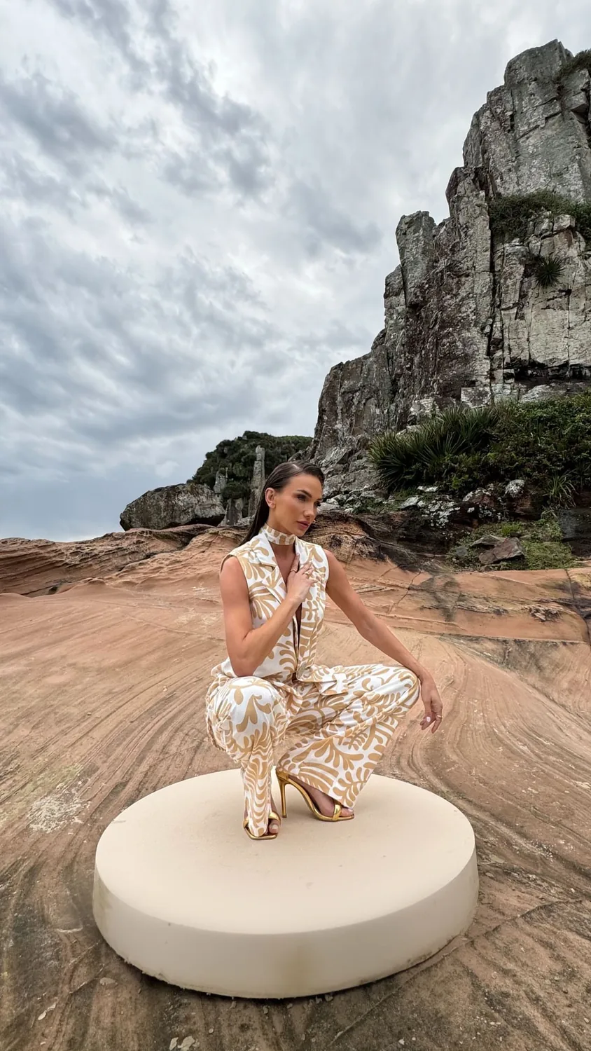Marina Furlan em produção de moda 05